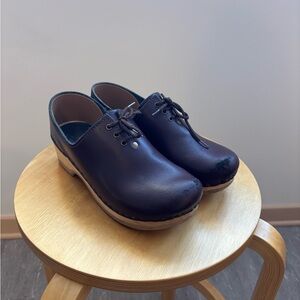 Elegant Black Leather Mules